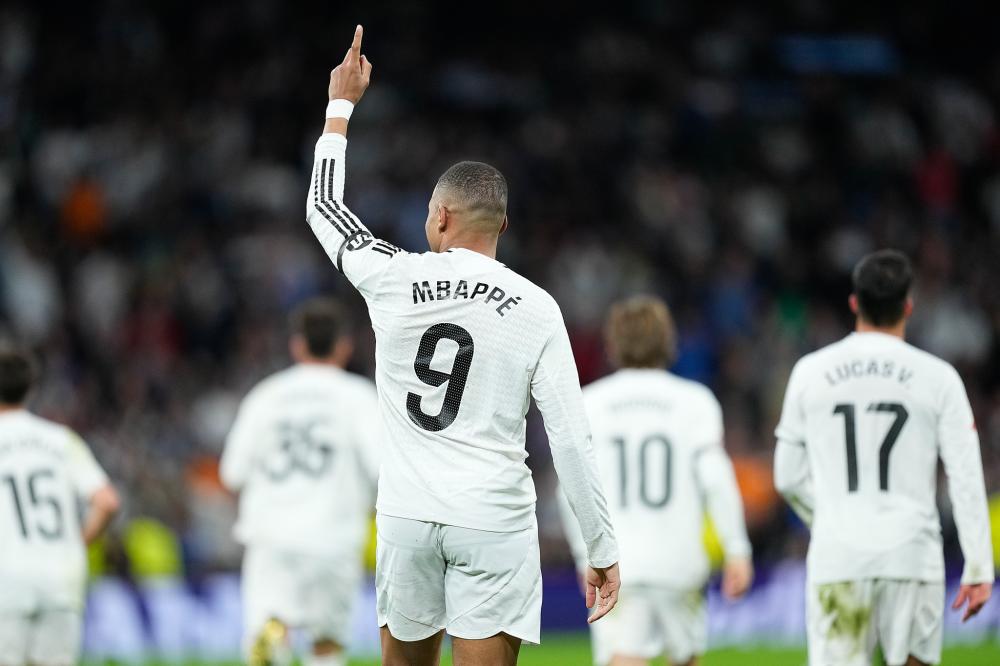 冤枉腾圣了？滕哈格&阿莫林前15场对比：29-15，遥遥领先.